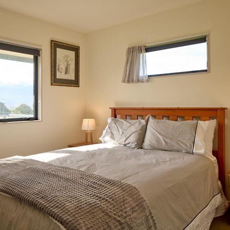 Location With Ocean And Mountain Views Villa Kaikoura Exteriör bild