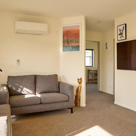 Location With Ocean And Mountain Views Villa Kaikoura Exteriör bild