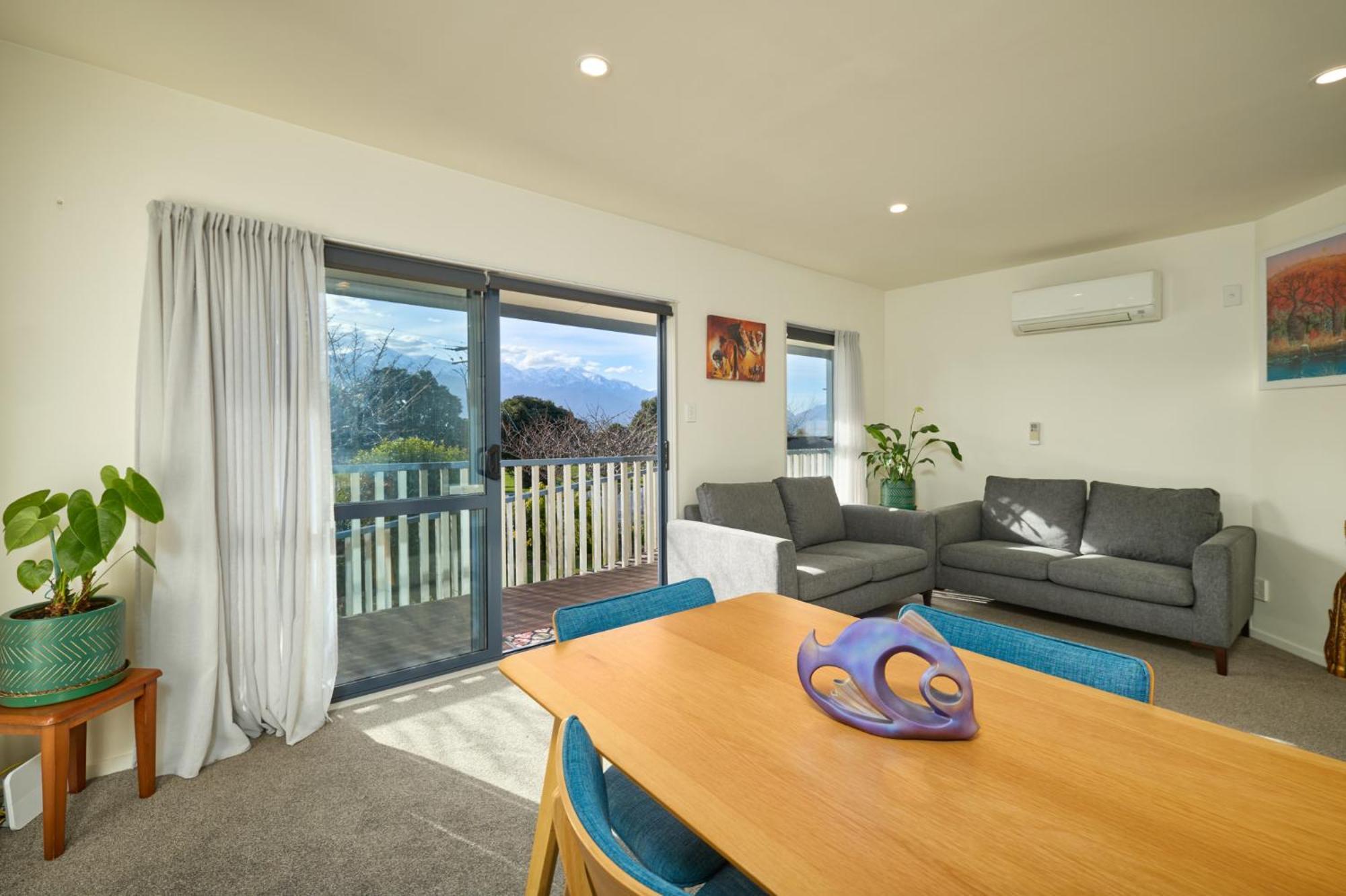 Location With Ocean And Mountain Views Villa Kaikoura Exteriör bild