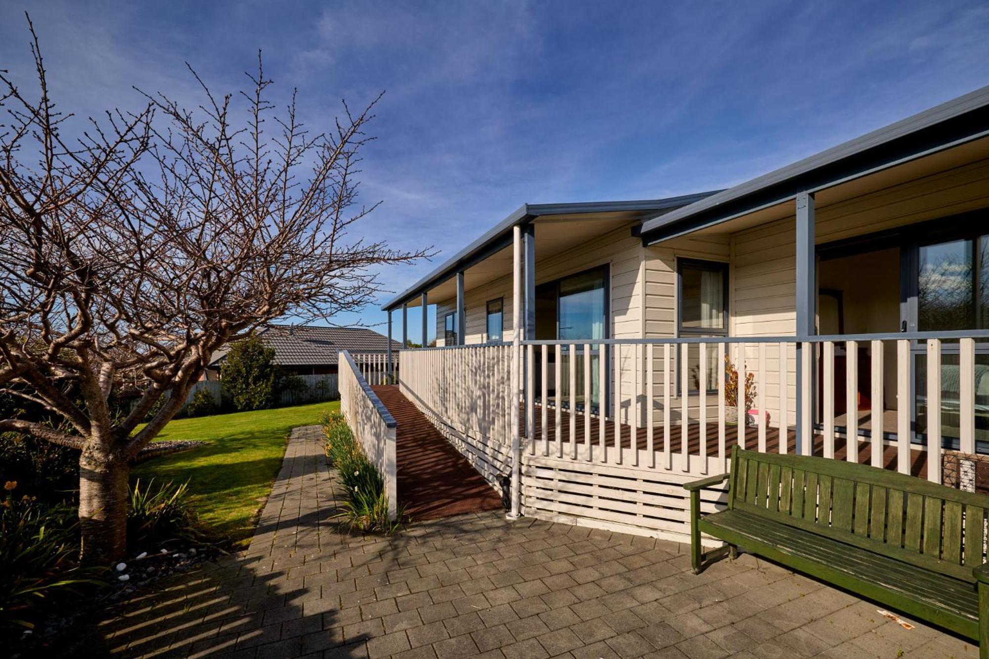 Location With Ocean And Mountain Views Villa Kaikoura Exteriör bild